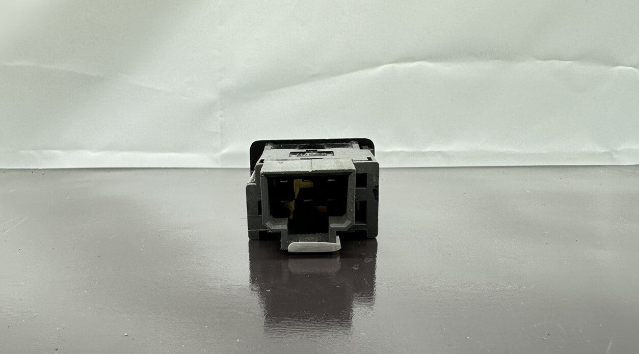 Nissan 200SX Cruise Control Switch In Good Condition 5880