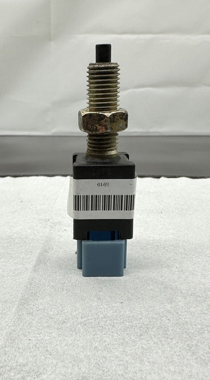 GENUINE Nissan 180SX / Silvia S13 / Skyline R33 Brake Stop Light Switch 5919
