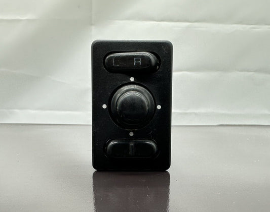 Nissan A31 Cefiro 88-94 Power Mirror Switch OEM 5877/5878
