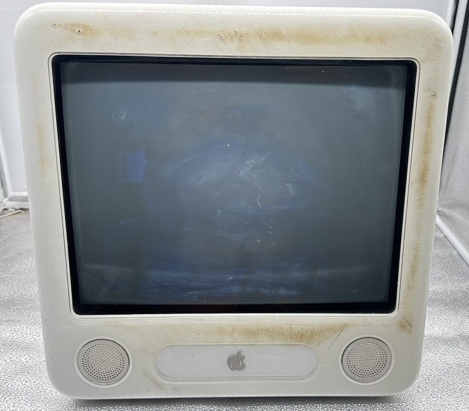 Vintage Apple All-in-One PC eMac A1002 1.42GHz 512MB DDR 80GB HDD 17.0" 4997