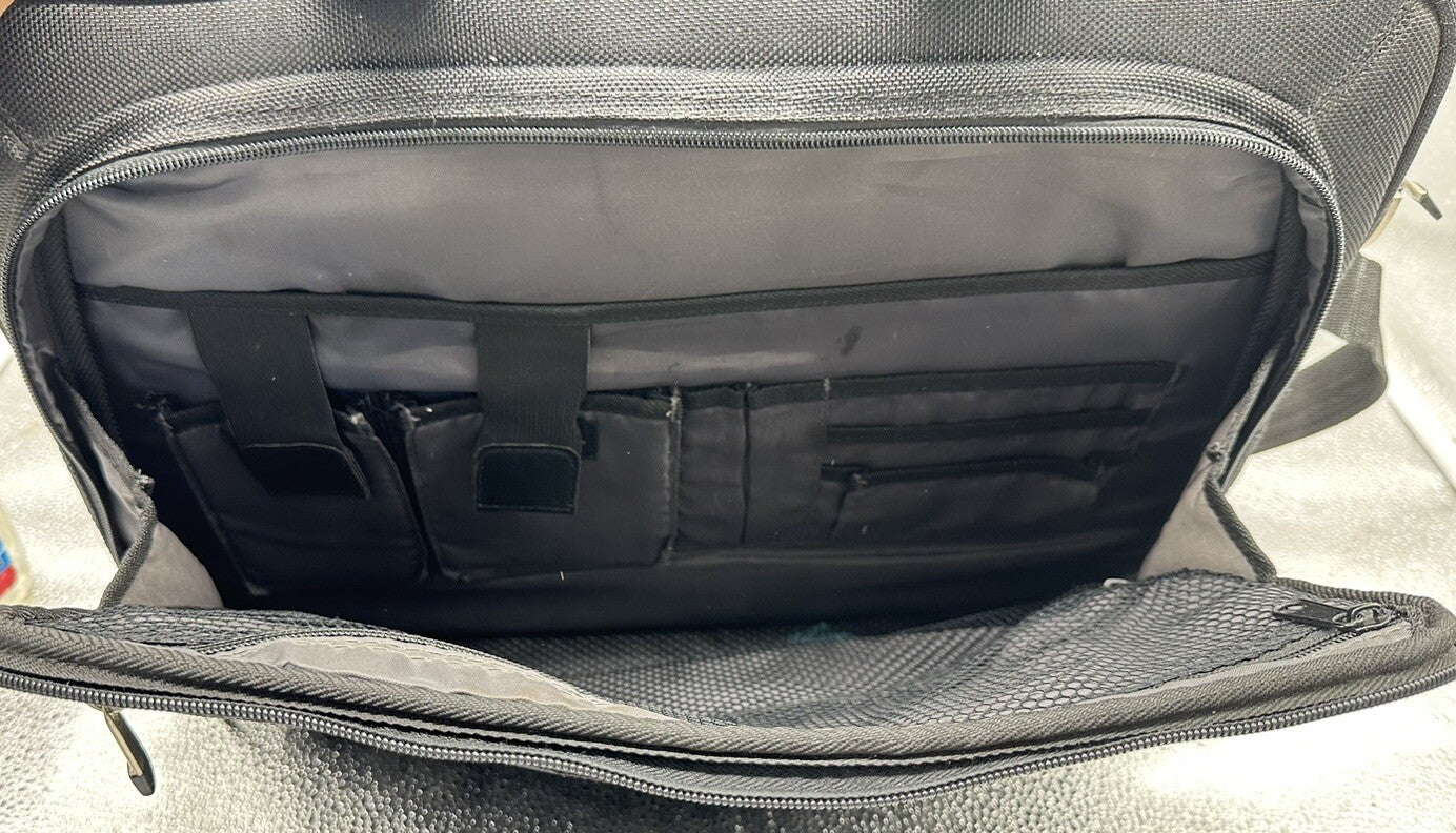 Used Original Dell Laptop Black travel carry bag Fits 13 "14" 15" In Good Condit