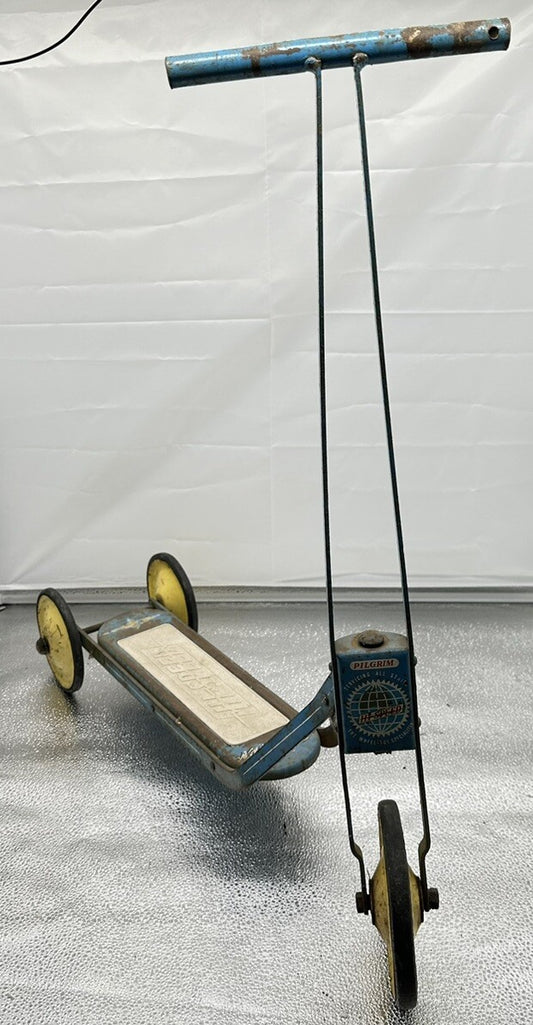Vintage 1950's Hi-Speed Scooter by Pilgrim In Good Condition