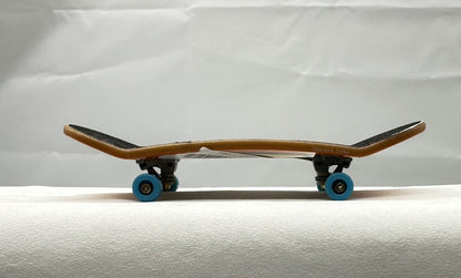 TECH DECK - Mini Skateboard Fingerboard 9.6cm In Good Condition 4935