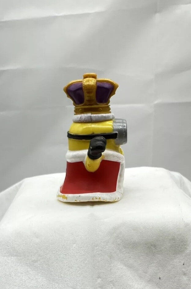 mcdonalds happy meal promo rare collectable figure toy minions king