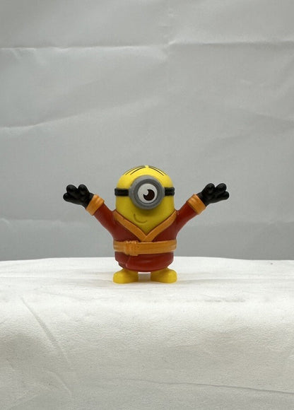 McDonald's 2019 - Minion Despicable Me Happy Meal Toy Action Figure Figurine