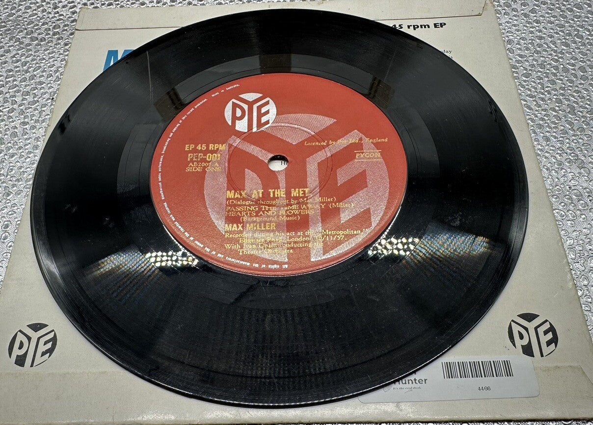 Max At The Met - Vinyl Record In OK Condition 4466