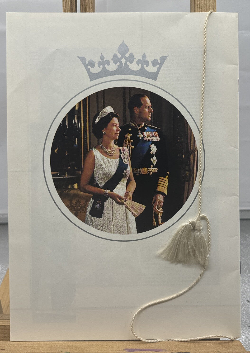 THE QUEEN'S SILVER JUBILEE - '1952-1977' In OK Condition 5648