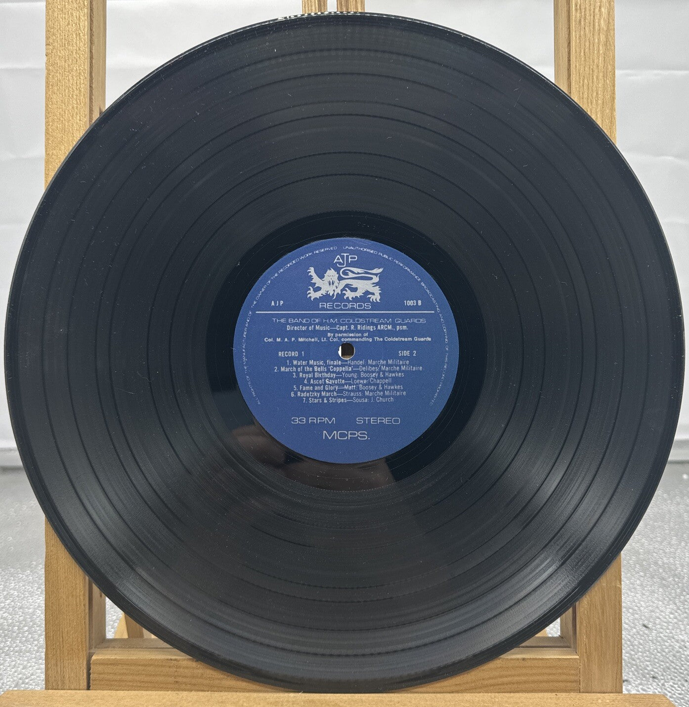 THE QUEEN'S SILVER JUBILEE - '1952-1977' In OK Condition 5648