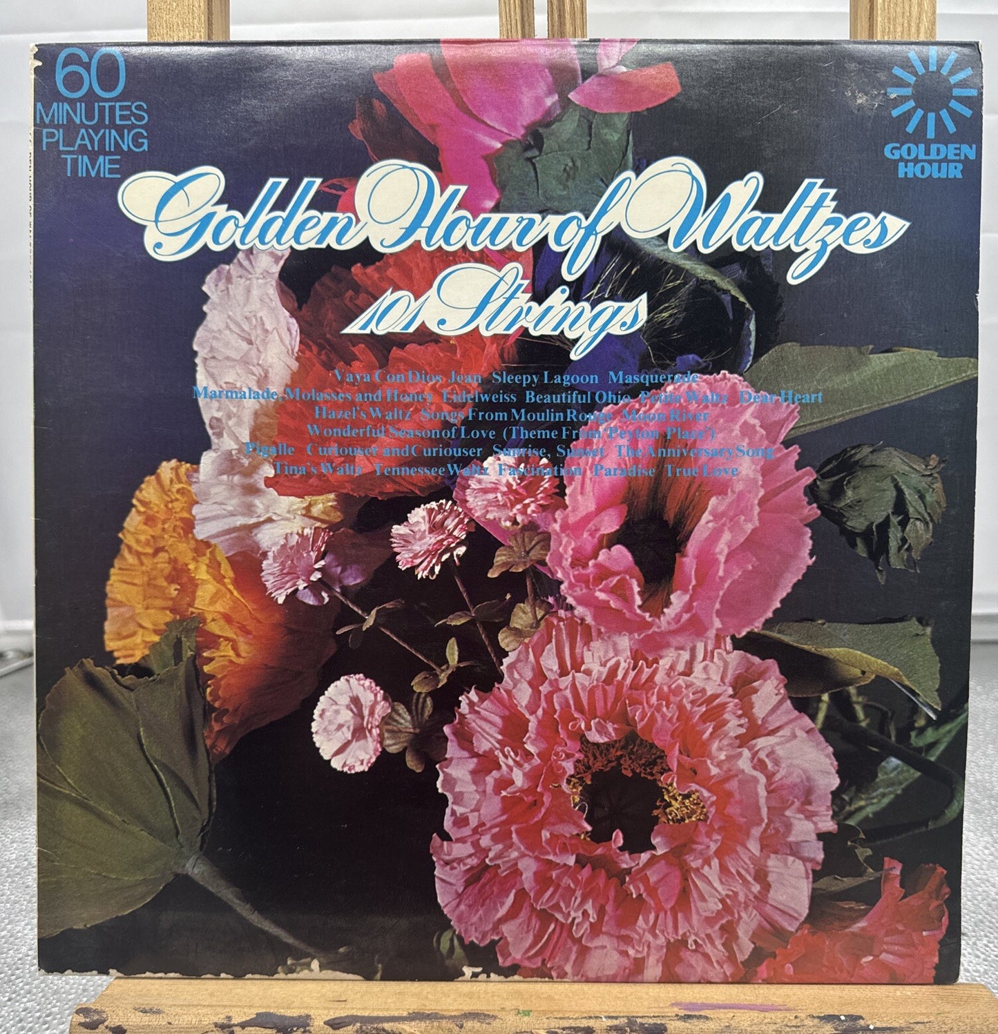 Golden Hour Of Waltzes 101 Strings - Record In OK Condition 4521