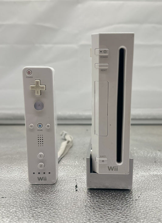 Nintendo Wii Console Model RVL-001 PAL + Controller + Cables 5357