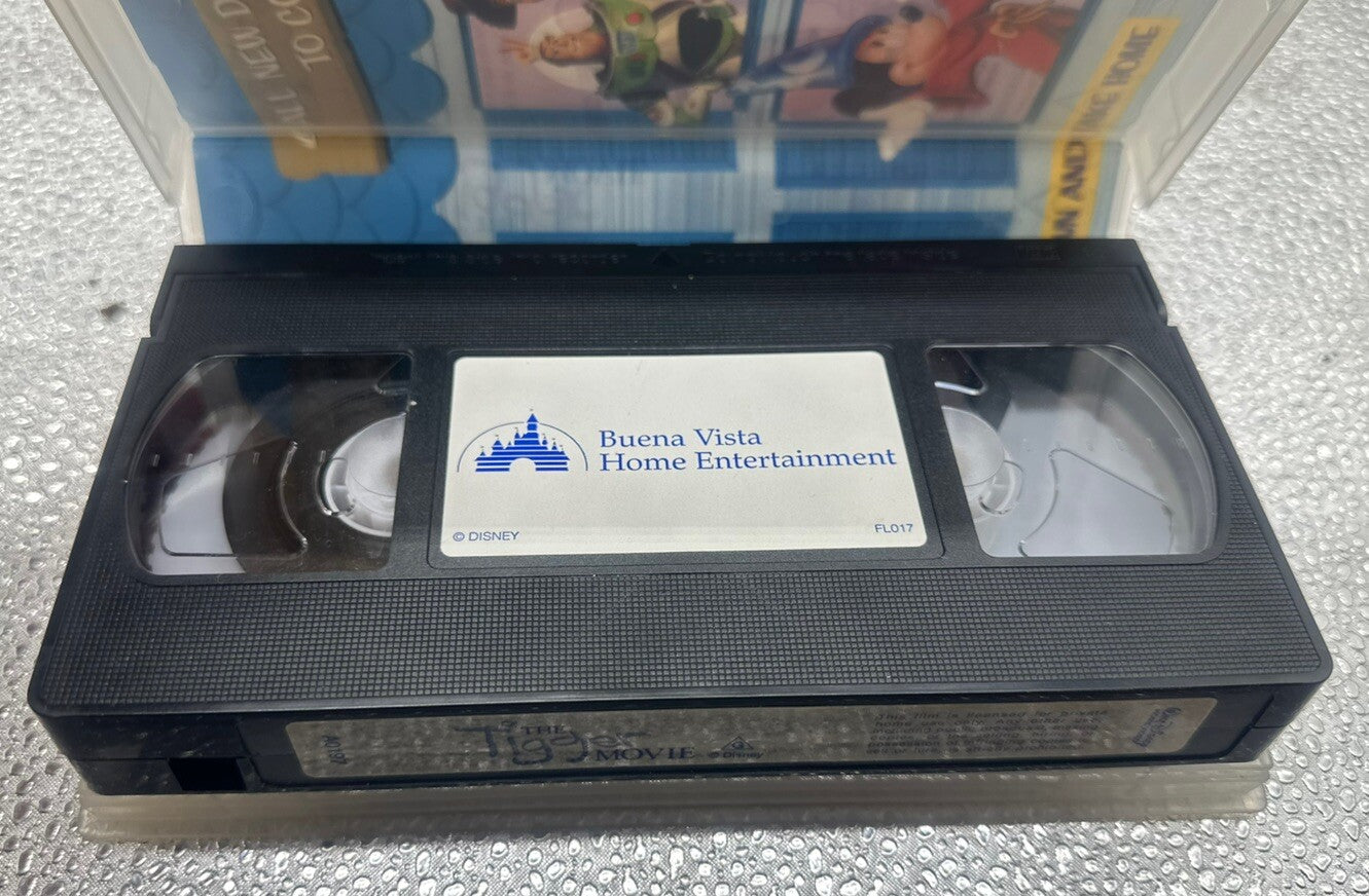 Walt Disney The Tigger Movie VHS In Good Condition - 6004