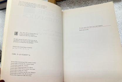 Discrete MAthematics Third Edition Kenneth A. Ross / Charles R.B. Wright 6393