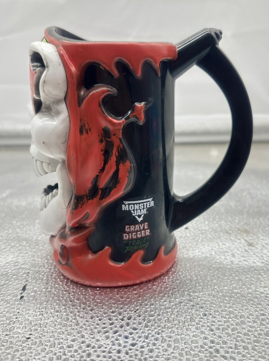 Monster Jam Grave Digger Monster Truck Racing Cup Mug Plastic Halloween 2001
