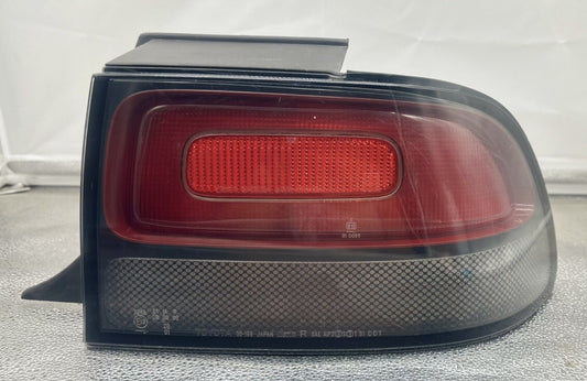 1995 TOYOTA ARISTO JZS147 RIGHT TAIL LIGHT In Good Condition 6045