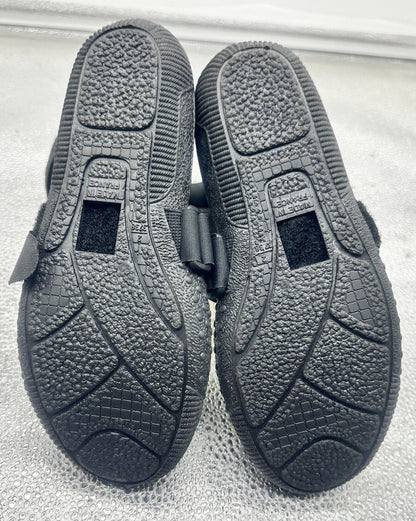 Oro Star Wetsuit Shoes US 6-6.5 In Condition 6472