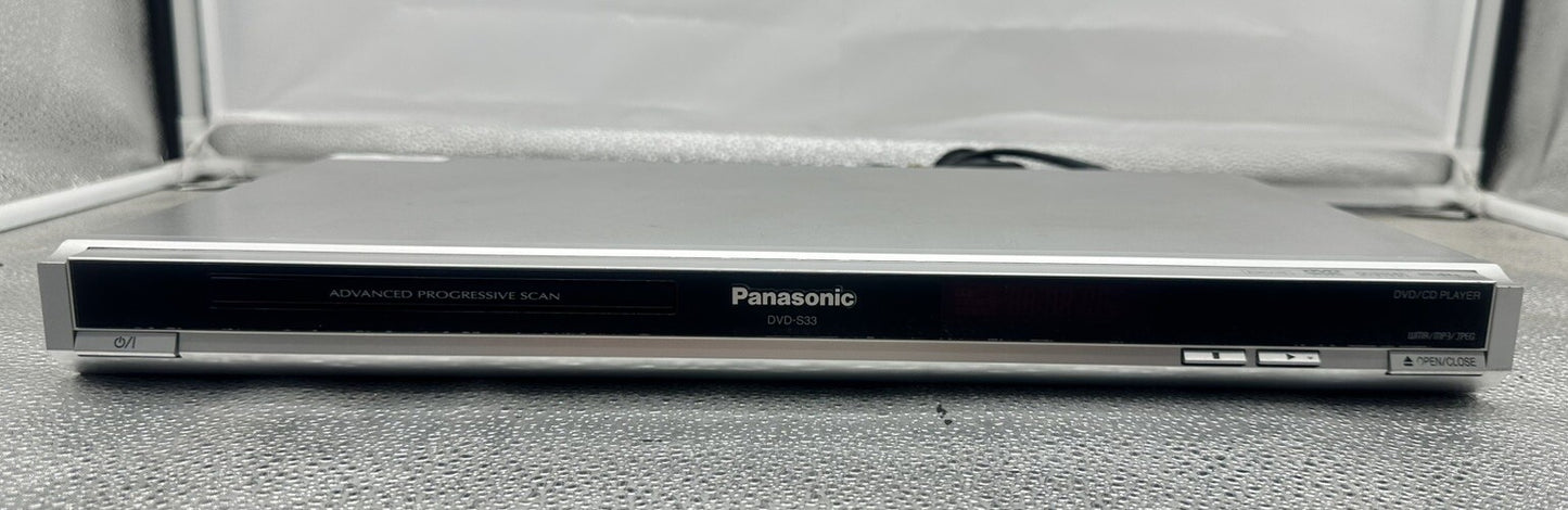 Panasonic Home Theater DVD Player - DVD-S33 - No Remote In Good Condition 8134