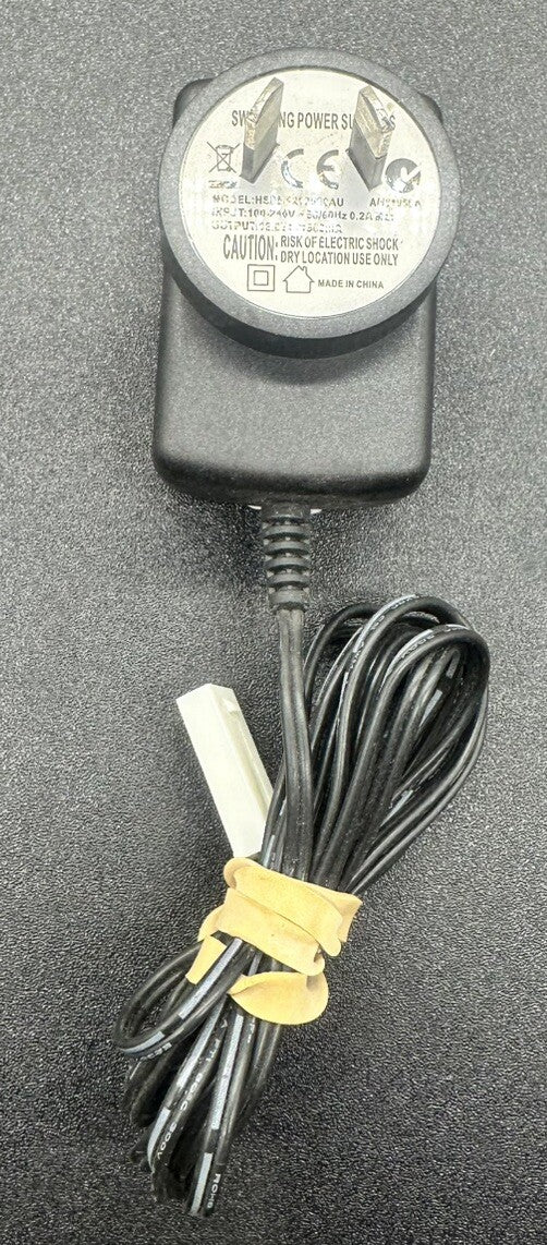 Switching Power Supplies Battery Charger HS06-1200500AU : 12V / 500mA In GC 4690
