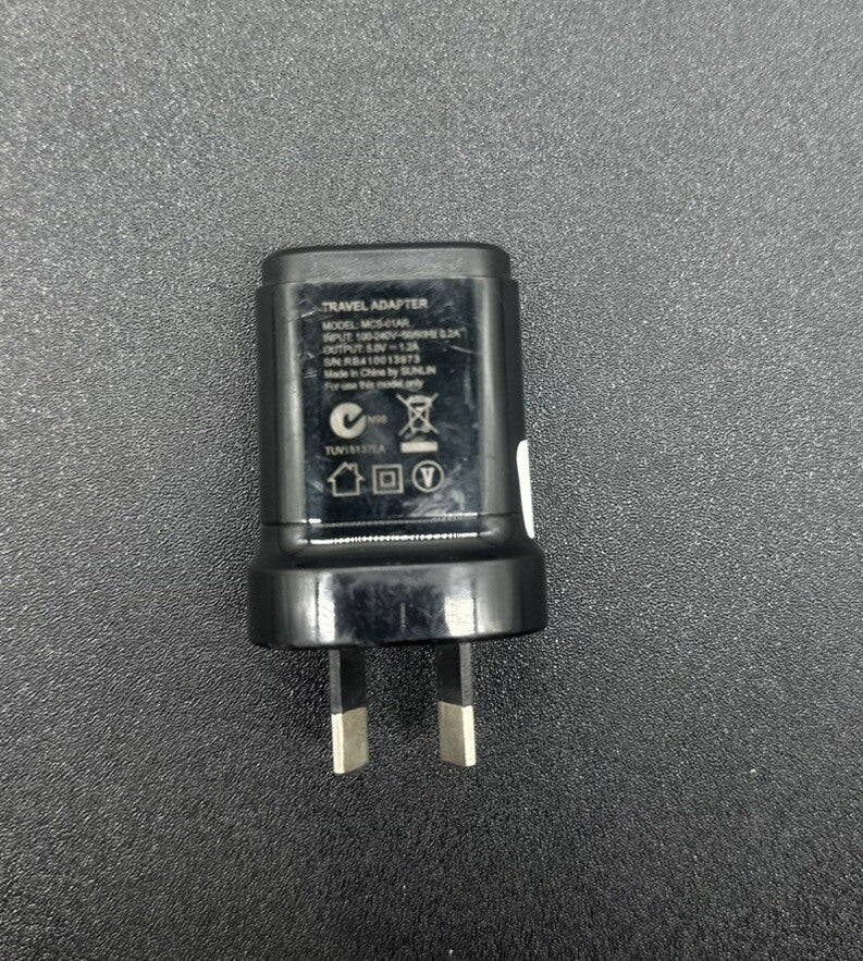 Genuine LG Travel 1.2A USB-A Adapter - Classic Black In Good Condition 5534