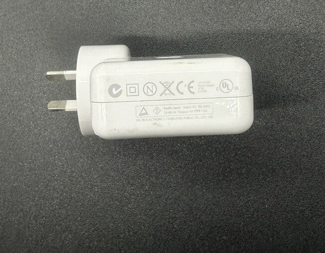 Genuine Apple iPod/iPhone 5V Australian USB Power Adapter Charger (A1102) 6244