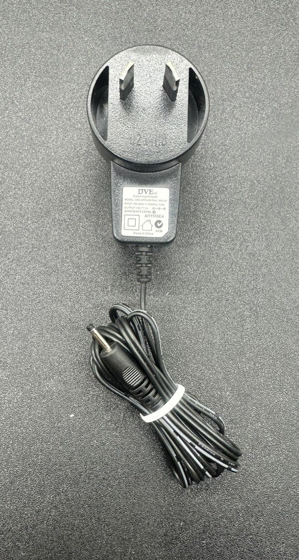 DVE AC ADAPTOR Model DSC-6PFA-05FAU OUTPUT 5v 1A In Good Condition 5521