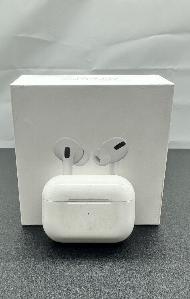 MWP22ZA/A Airpods PRO WITH WIRELESS CHARGING CASE SOLD AS PARTS