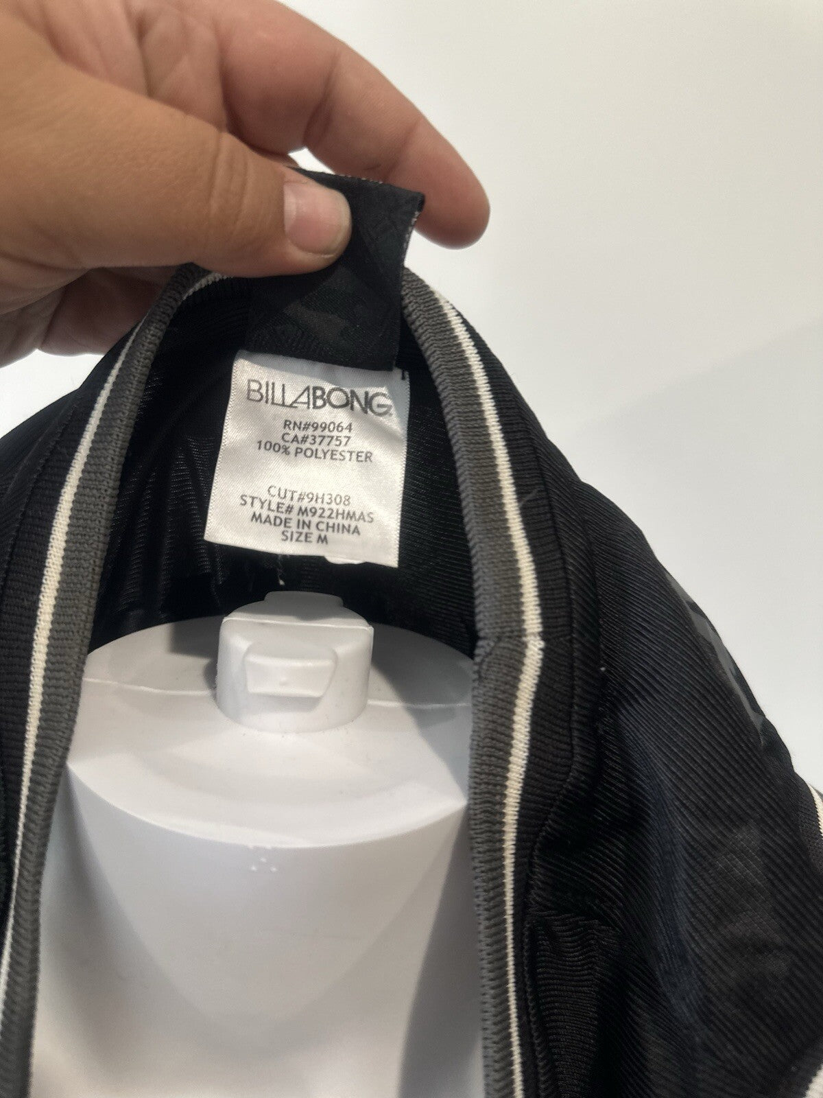 Billabong Pipeline Masters Black Singlet Size Medium In Good Condition 3030