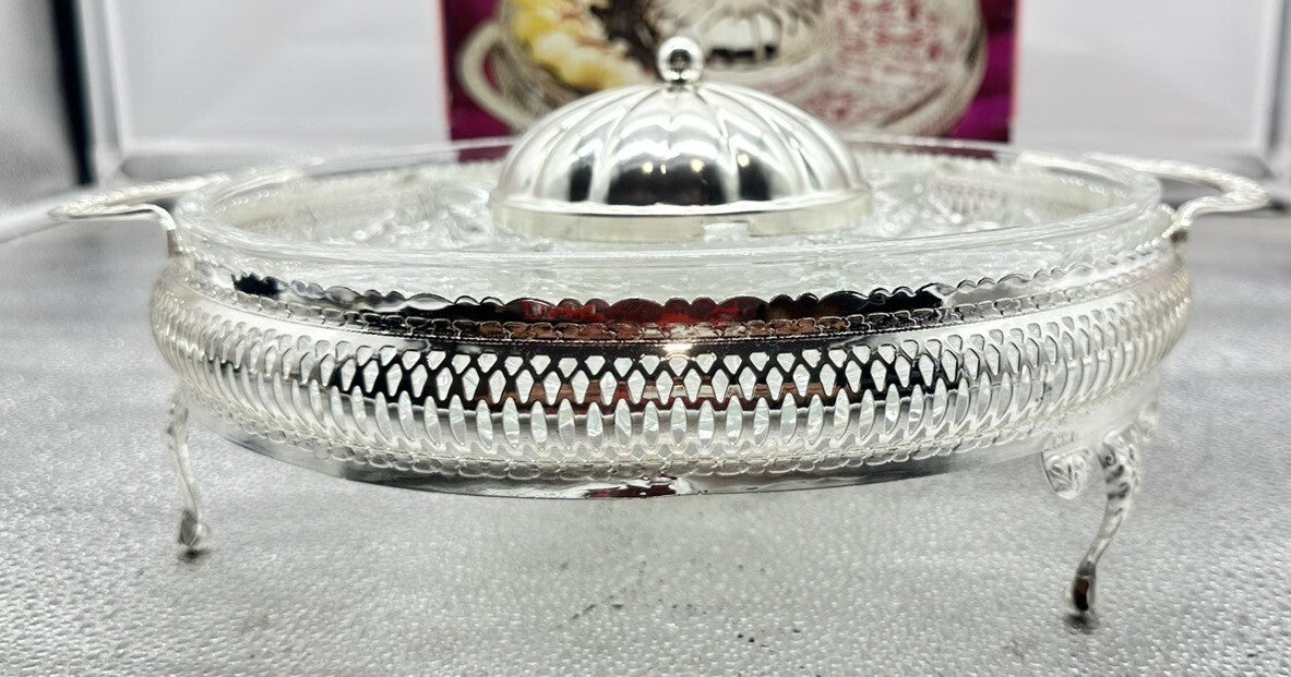 England Queen Anne Rarity, Silver Chafing Dish. "Serving Dish" In Good Codnition