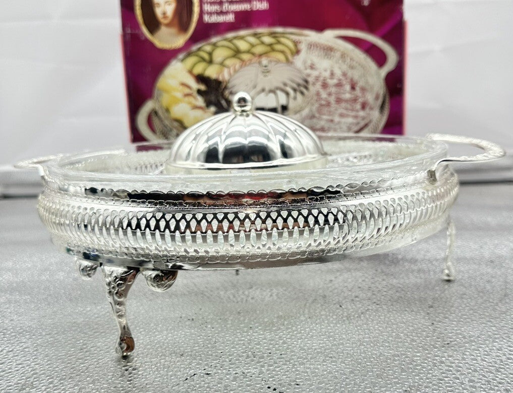 England Queen Anne Rarity, Silver Chafing Dish. "Serving Dish" In Good Codnition