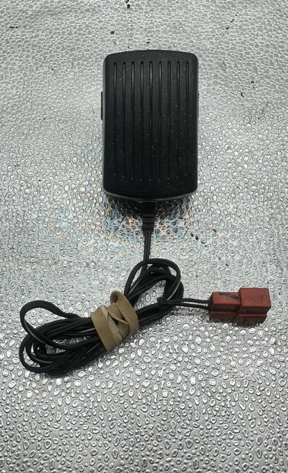 Shenle Electronic Battery Charger 7v 0.8A In Good Condition 8364