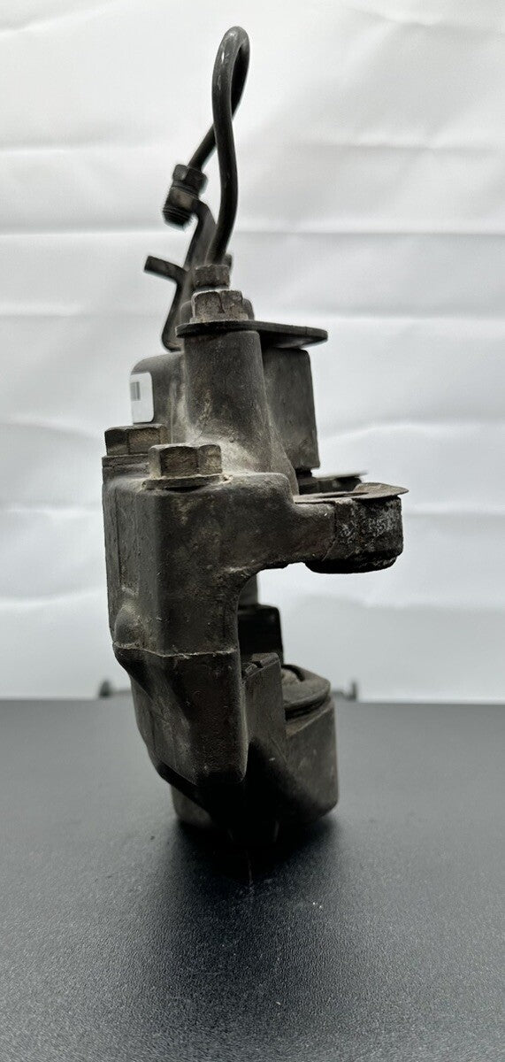 Nissan Skyline R33 Rear Brake Caliper SUIT REBUILD LEAKING 8286