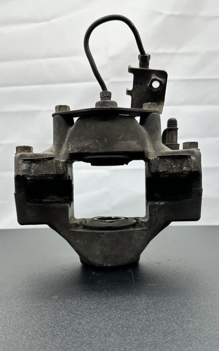 Nissan Skyline R33 Rear Brake Caliper SUIT REBUILD LEAKING 8286
