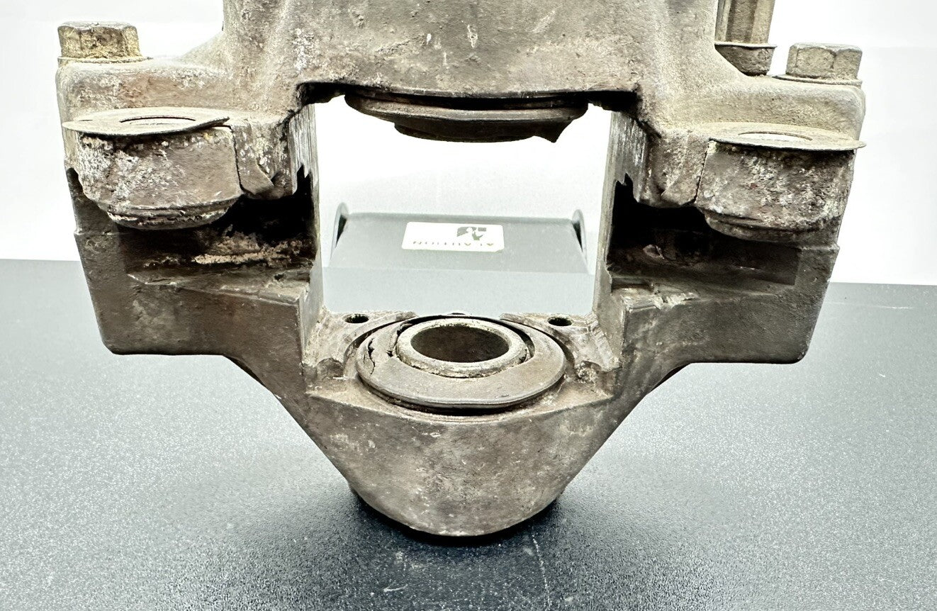 Nissan Skyline R33 Rear Brake Caliper SUIT REBUILD LEAKING 8286