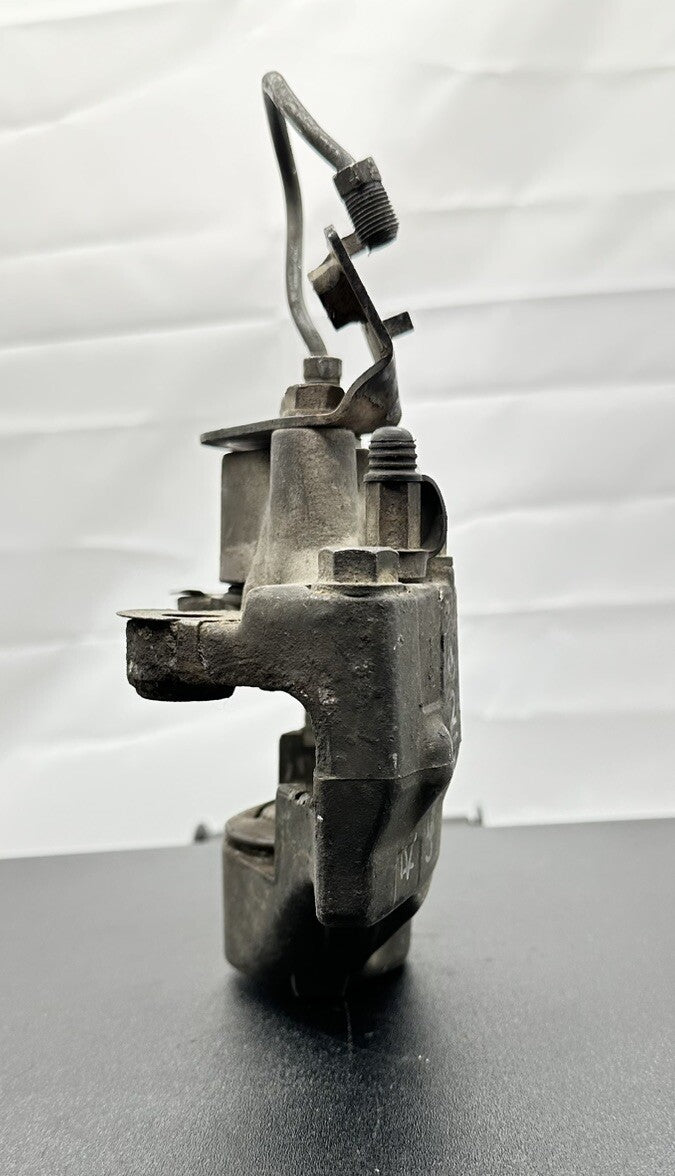 Nissan Skyline R33 Rear Brake Caliper SUIT REBUILD LEAKING 8286