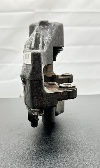 Nissan Skyline R33 Rear Brake Caliper SUIT REBUILD SOLD AS UNTESTED 8204