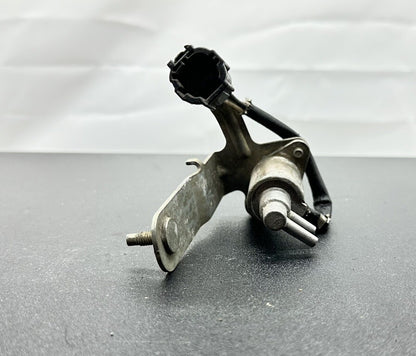 Nissan Skyline R33 GTST Boost Control Solenoid Valve with Bracket UNTESTED 8252