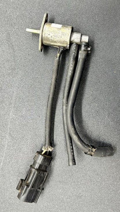 Nissan Boost Control Solenoid Valve GV 126-124 9824 UNTESTED 8278