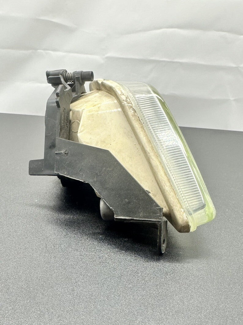 Mk1 Ford Focus Right Side Front Fog Light Drivers NO Globe OR Wiring 8217