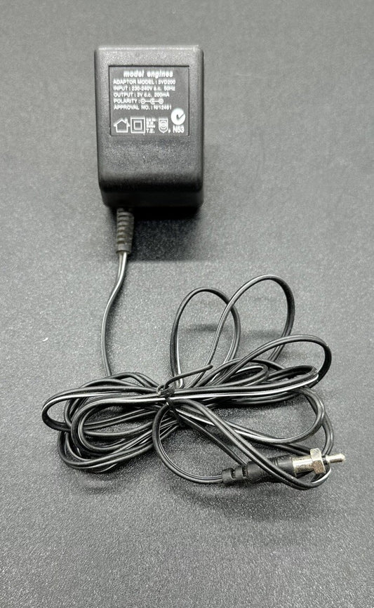 Model Engines Model 3VD200 3v 200mA AC Adapter 8216