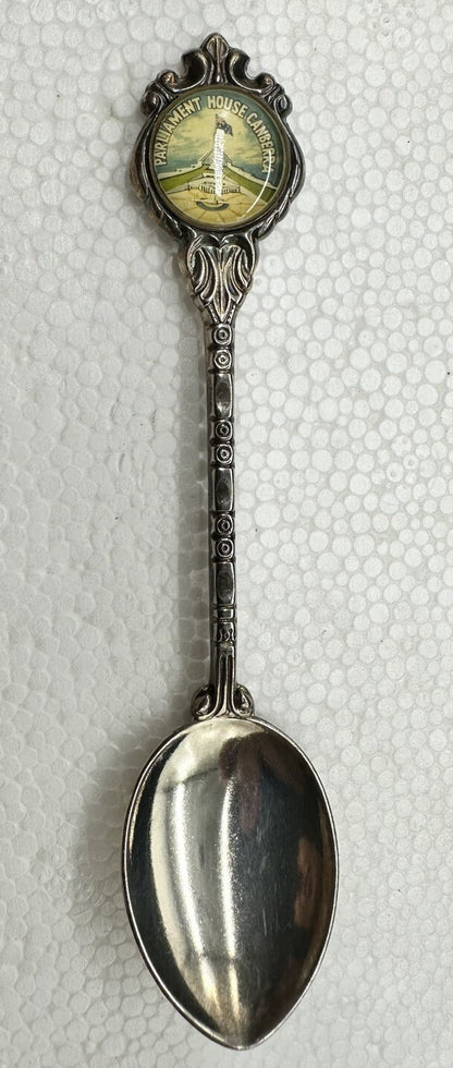 Souvenir Spoon Parliament House Canberra Australia , silver plated In Good Cond