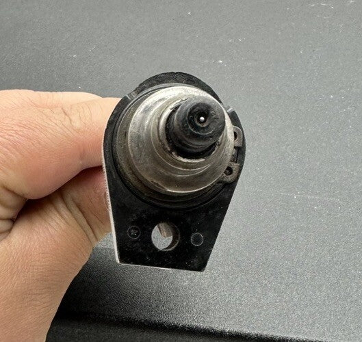 NISSAN SILVIA FUEL INJECTOR p/n A46-00 S13 1988-1995 UNTESTED 8249