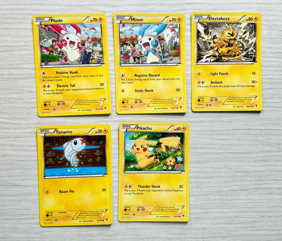 5 X Pokemon Electric Trading Cards Collection Random Years & Series GC 6389