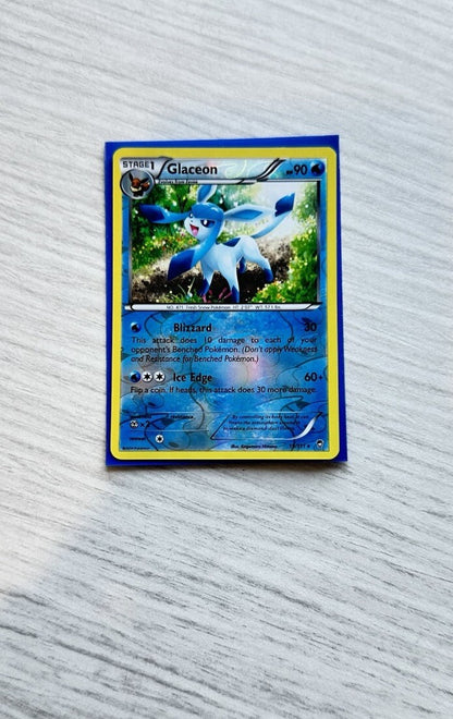 Glaceon Pokemon Reverse Holo Water Card Year 2014 (5243)