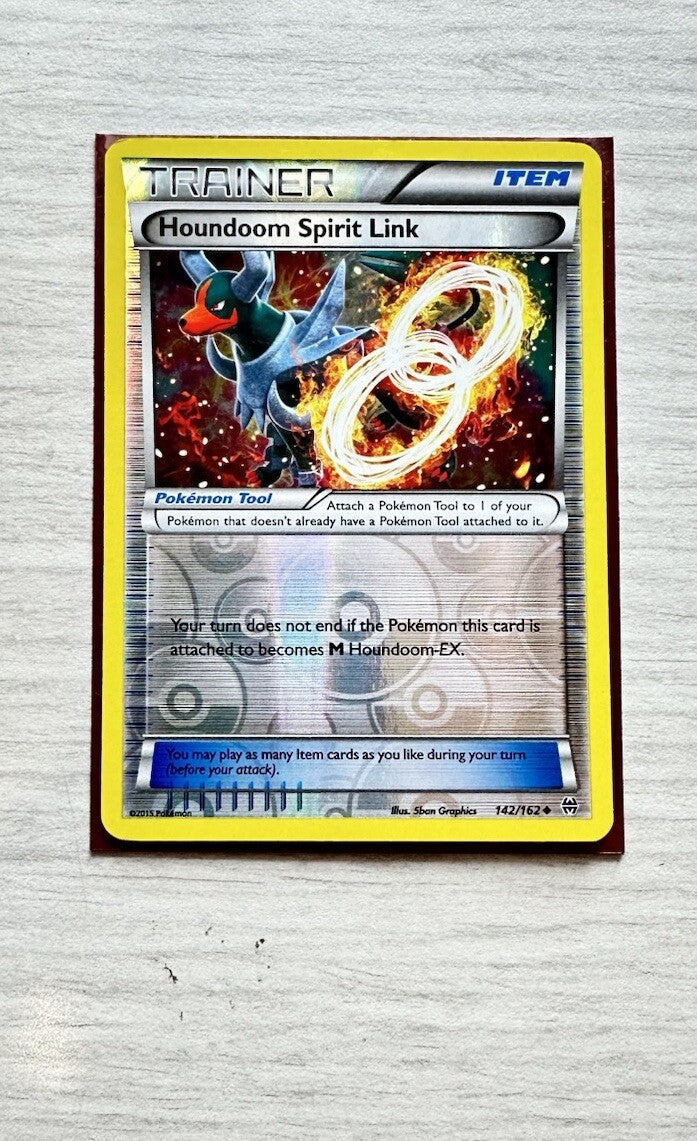 Houndoom Spirit Link Pokemon Reverse Holo Trainer Card Year 2015 (6385)