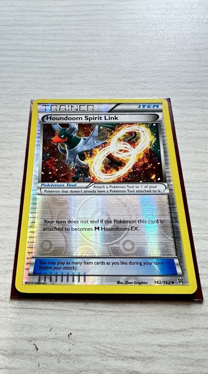 Houndoom Spirit Link Pokemon Reverse Holo Trainer Card Year 2015 (6385)