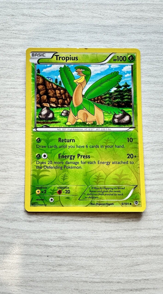Tropius Pokemon Reverse Holo Grass Card Year 2013 (6385)