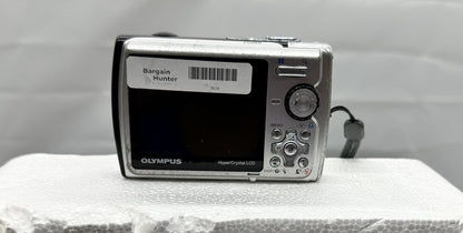 Olympus Stylus 850 SW 8MP Waterproof Digital Camera DEAD BATTERY UNTESTED 8558
