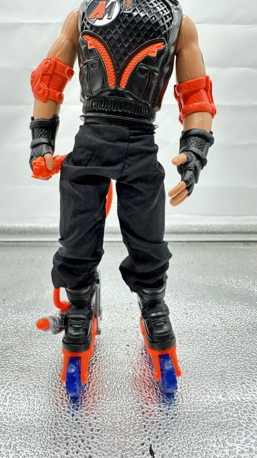 VINTAGE 2000 Action Man STREET ROLLER Blade In Line Skater Action Figure 8514