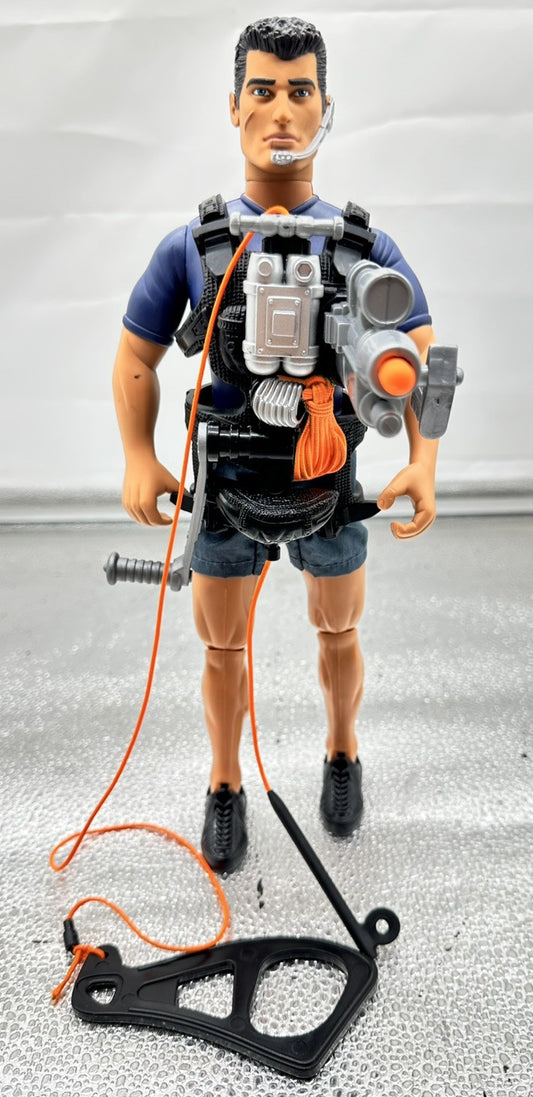 Vintage Action Man Zip Line 2001 Moveable 30cm Figure In OK Condition 8518