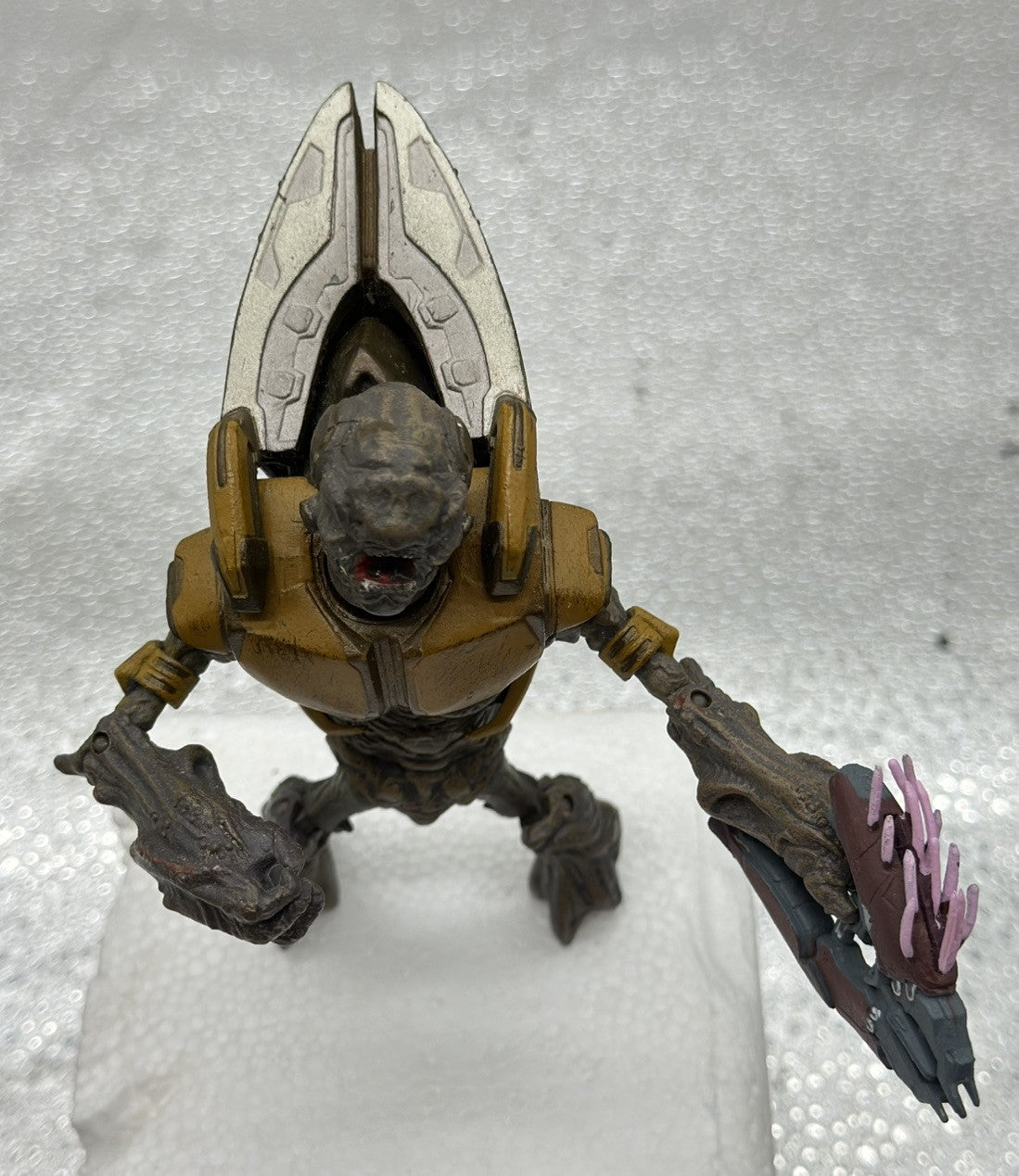 Halo Reach Series 4 Covenant Grunt Major Action Figure 2011 McFarlane Orange