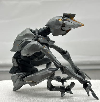 Mcfarlane Toys Halo 4 Series 1 Promethean Crawler 2012 4” Action Figure PLZ Read